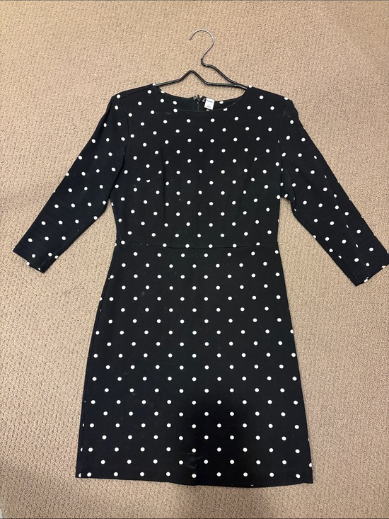 Old Navy Dresses & Skirts - Old Navy Black Dress with White Polka Dots - Long Sleeve